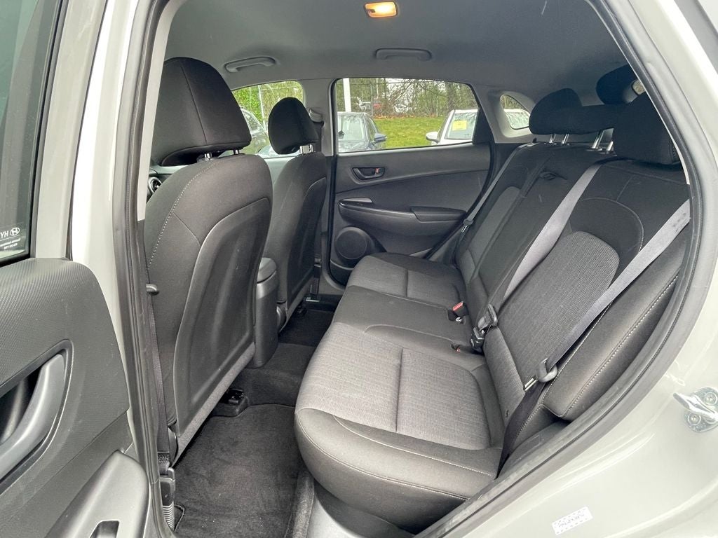 2022 Hyundai KONA SEL