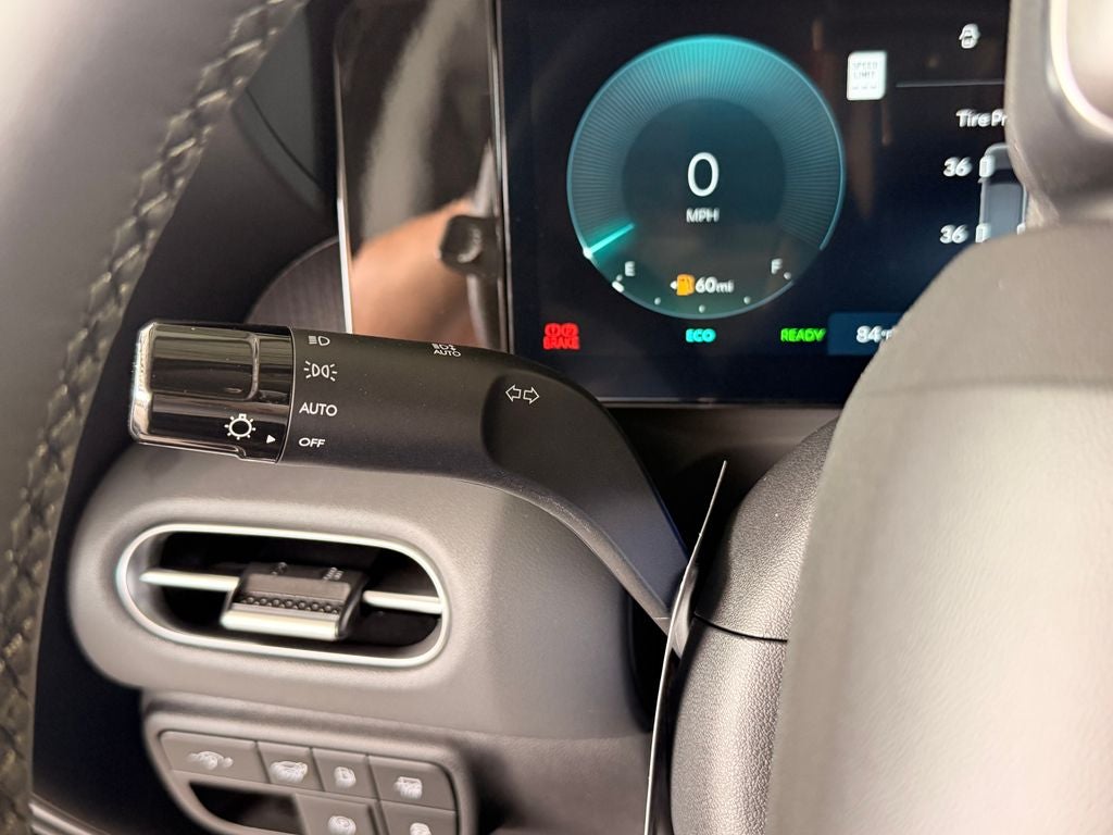2026 Hyundai PALISADE HYBRID SEL Premium 8P