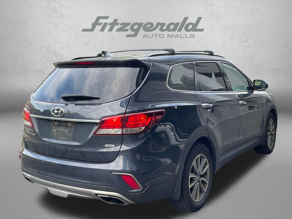 2018 Hyundai SANTA FE SE
