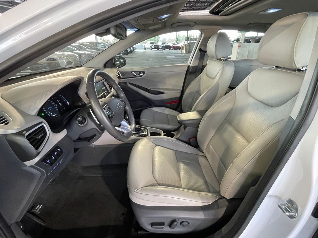 2019 Hyundai IONIQ PLUG-IN HYBRID Base