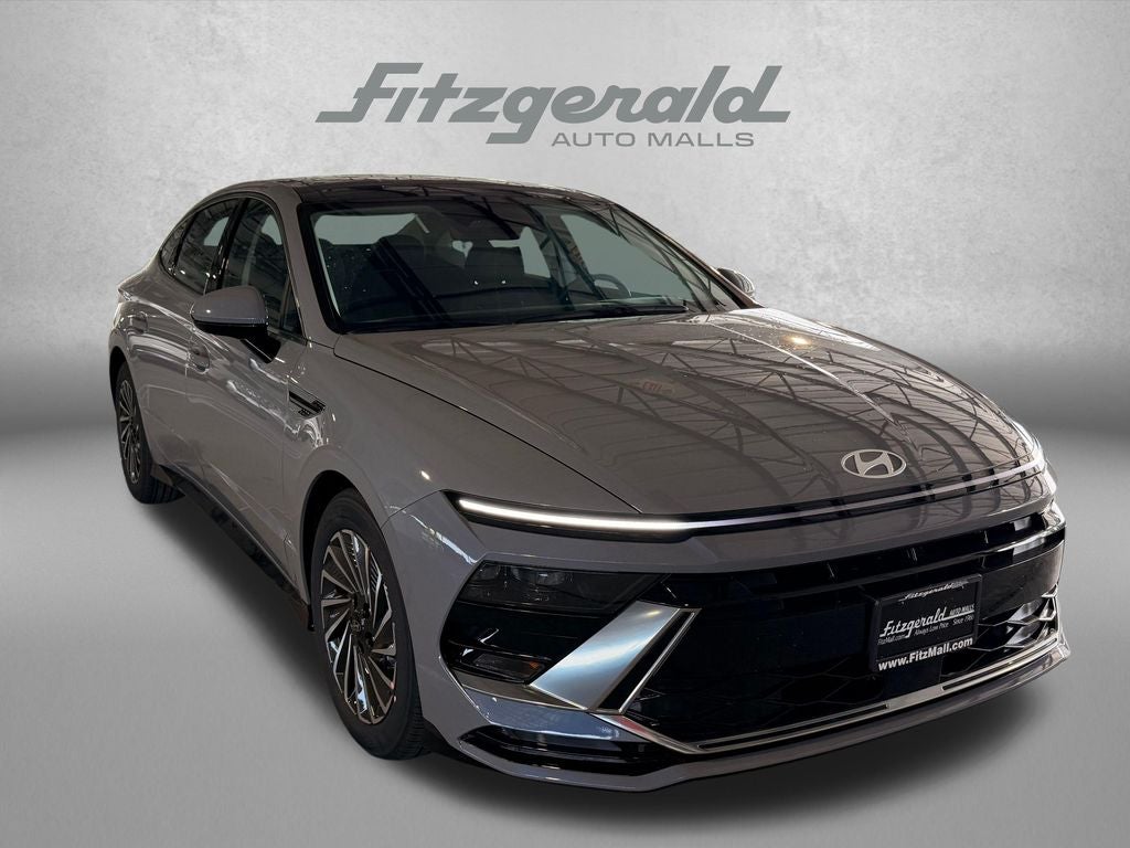 2026 Hyundai SONATA HYBRID SEL