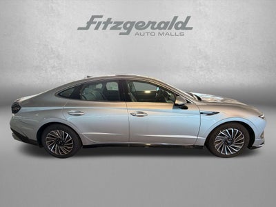 2026 Hyundai SONATA HYBRID SEL