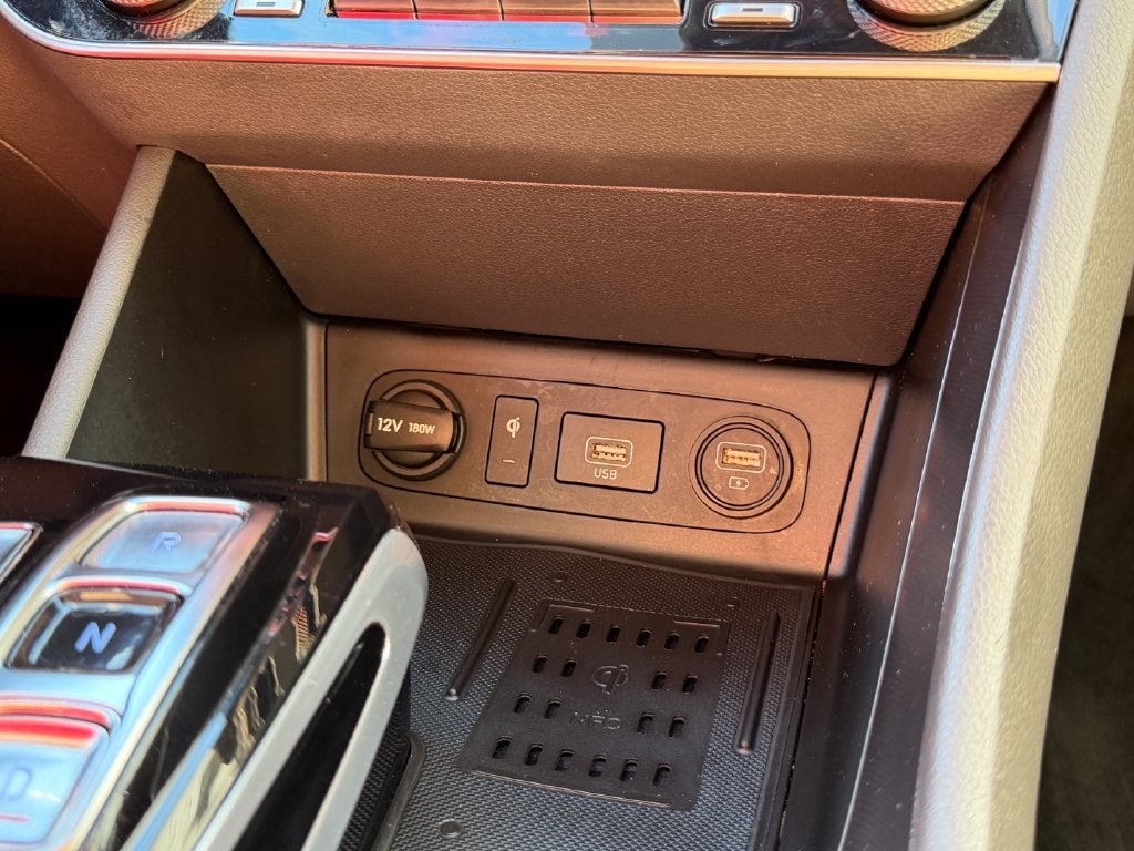 2023 Hyundai SONATA HYBRID Limited