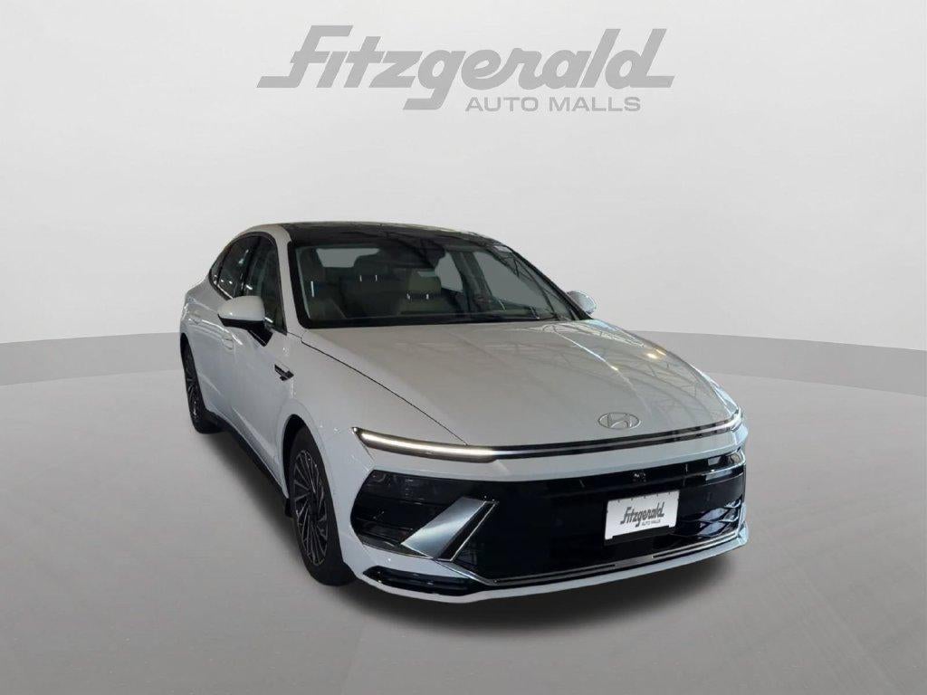 2027 Hyundai SONATA HYBRID Limited
