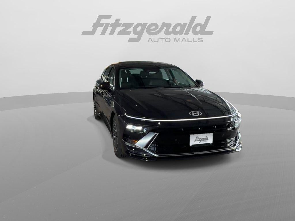 2027 Hyundai SONATA HYBRID Limited
