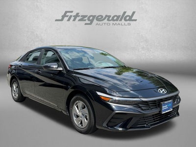 2024 Hyundai ELANTRA SE