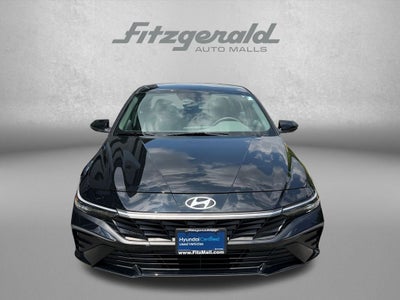 2024 Hyundai ELANTRA SE