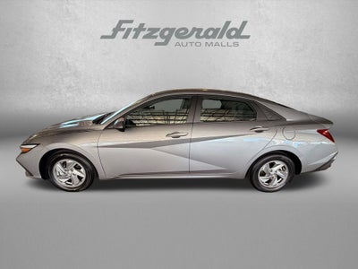 2025 Hyundai ELANTRA SE