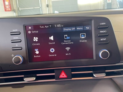 2026 Hyundai ELANTRA SE