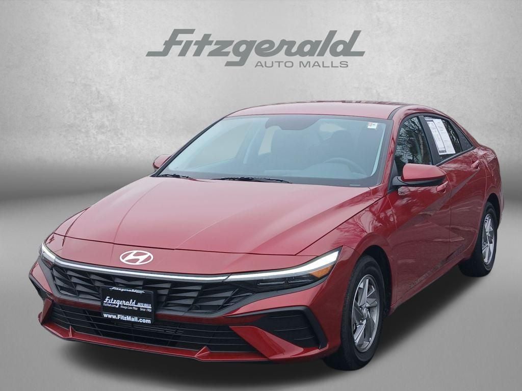 2025 Hyundai ELANTRA SE