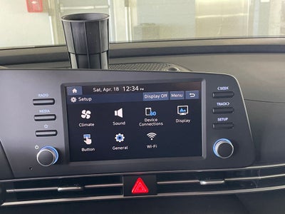 2026 Hyundai ELANTRA SE