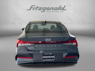 2026 Hyundai ELANTRA SE