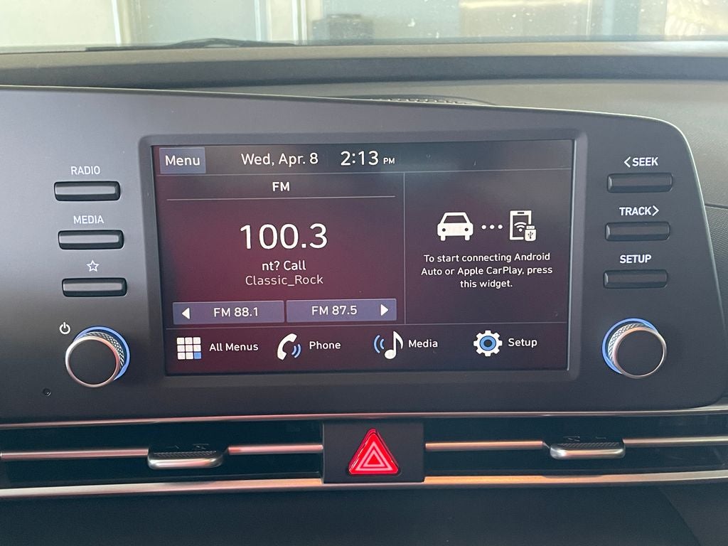 2026 Hyundai ELANTRA SE