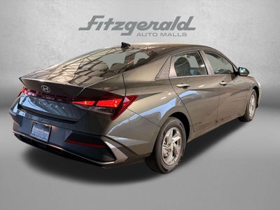 2026 Hyundai ELANTRA SE