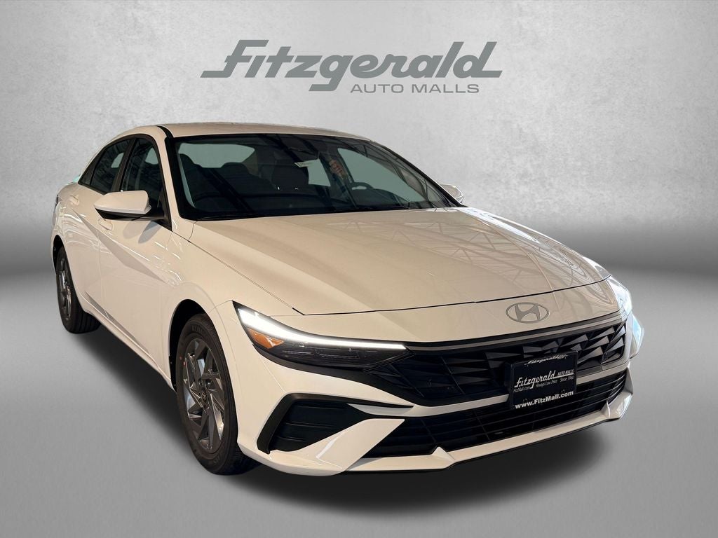 2026 Hyundai Elantra Hybrid