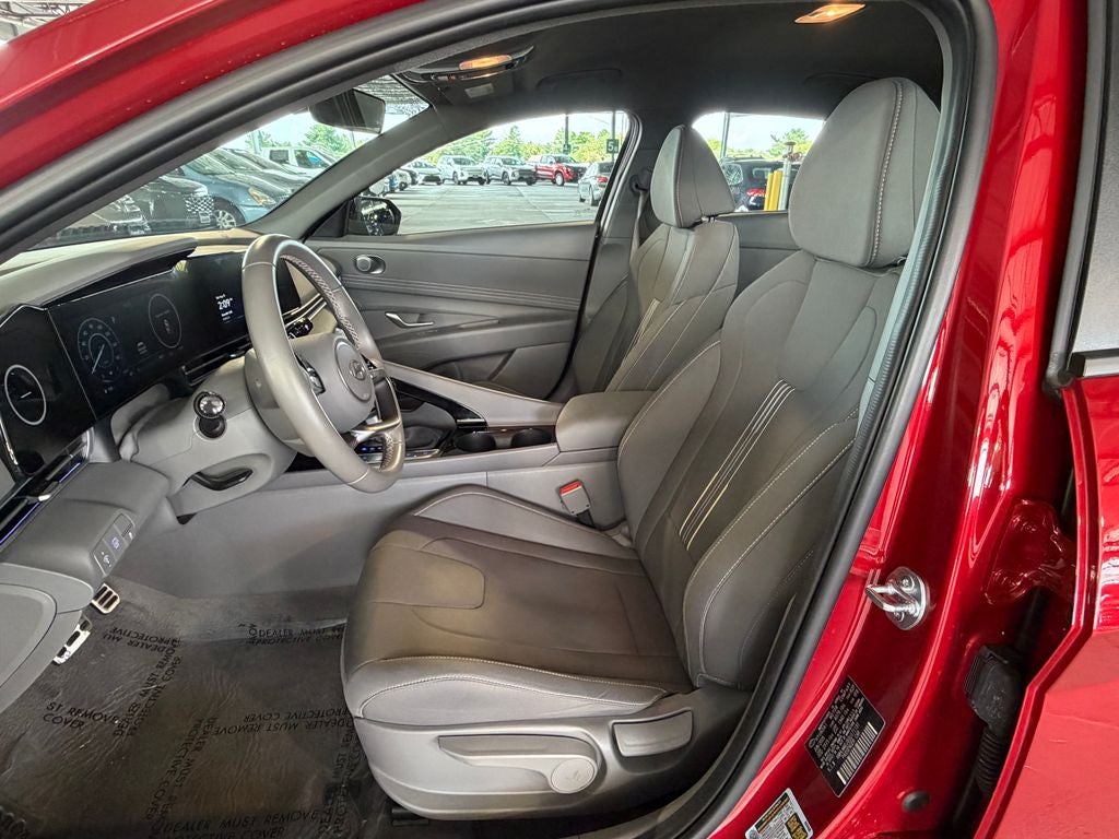 2025 Hyundai ELANTRA HYBRID SEL Sport