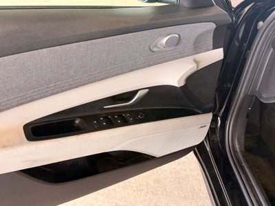 2021 Hyundai ELANTRA Limited