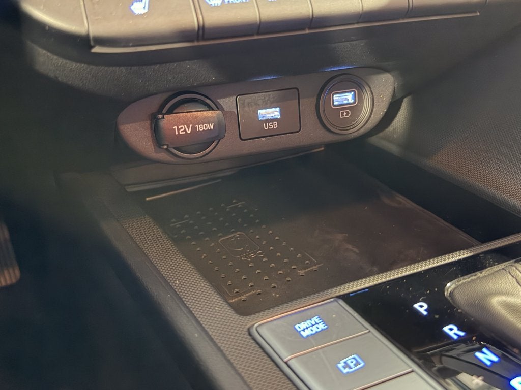 2021 Hyundai ELANTRA Limited