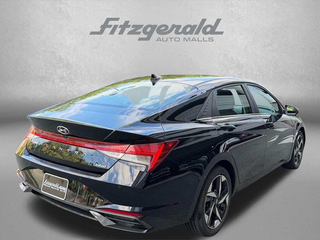 2023 Hyundai ELANTRA Limited