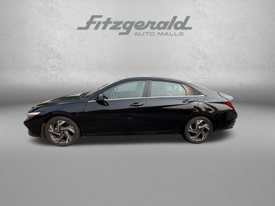 2025 Hyundai ELANTRA Limited