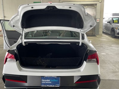 2025 Hyundai ELANTRA SEL Convenience