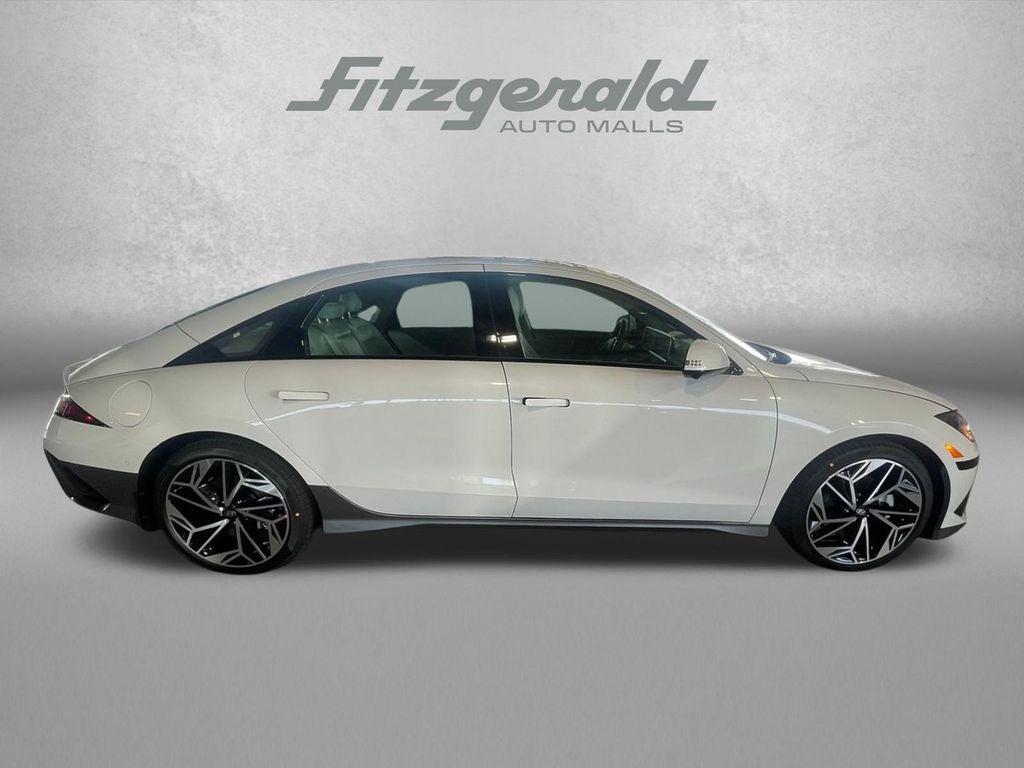 2025 Hyundai IONIQ 6 Limited