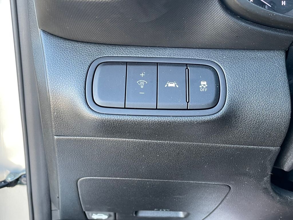 2022 Hyundai VENUE SE