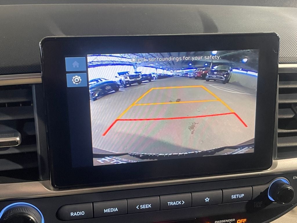 2026 Hyundai VENUE SEL W/Two-Tone Roof