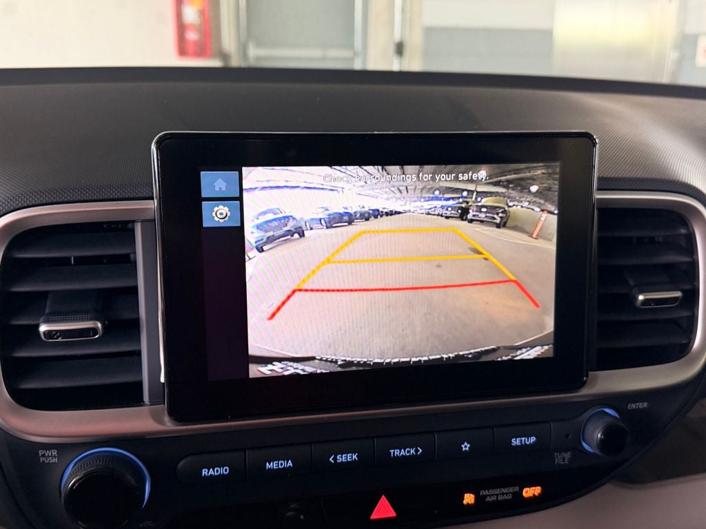 2026 Hyundai VENUE SEL W/Two-Tone Roof