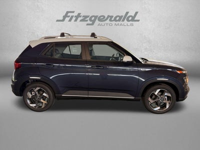 2026 Hyundai VENUE SEL W/Two-Tone Roof