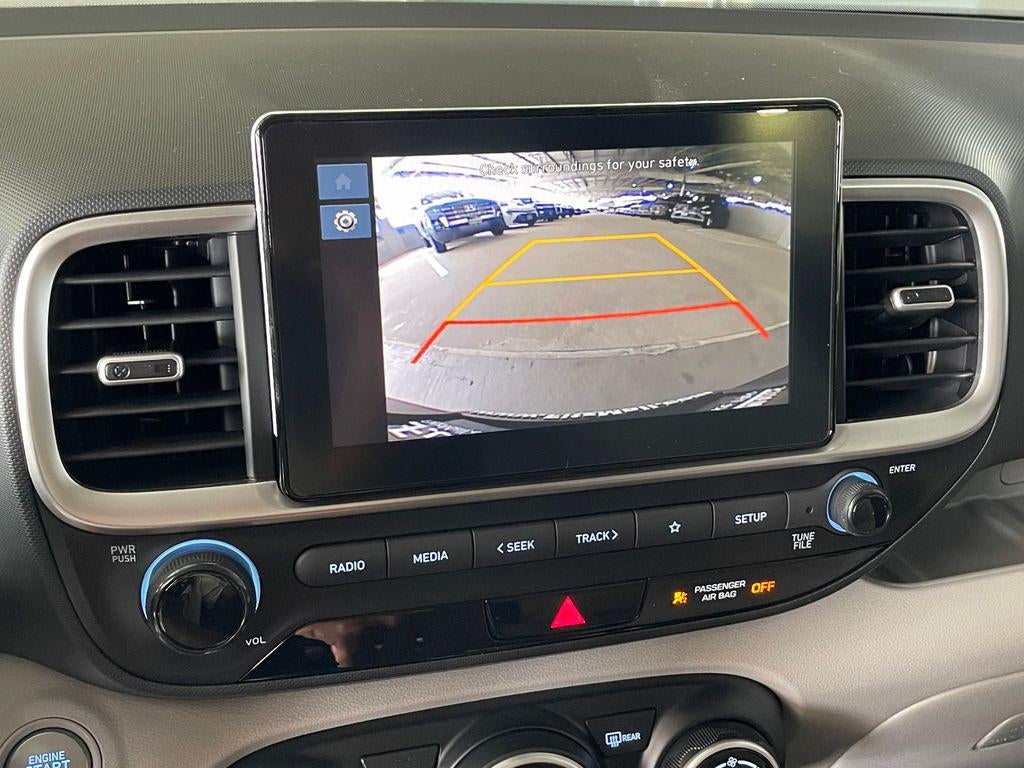 2025 Hyundai VENUE SEL