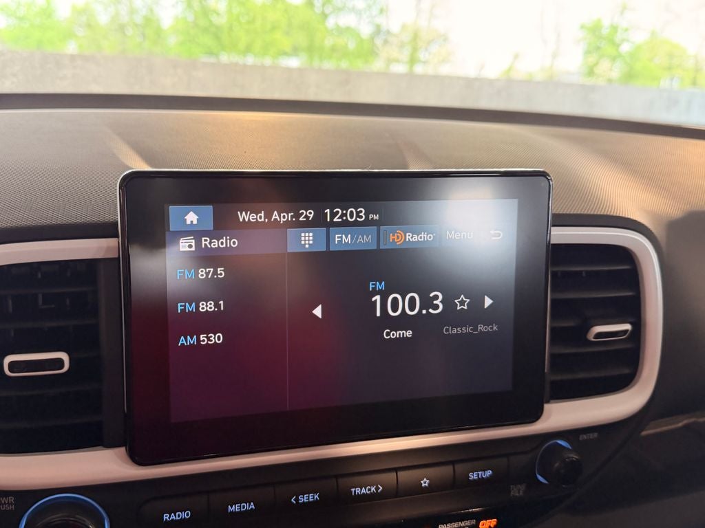 2026 Hyundai VENUE SEL W/Two-Tone Roof