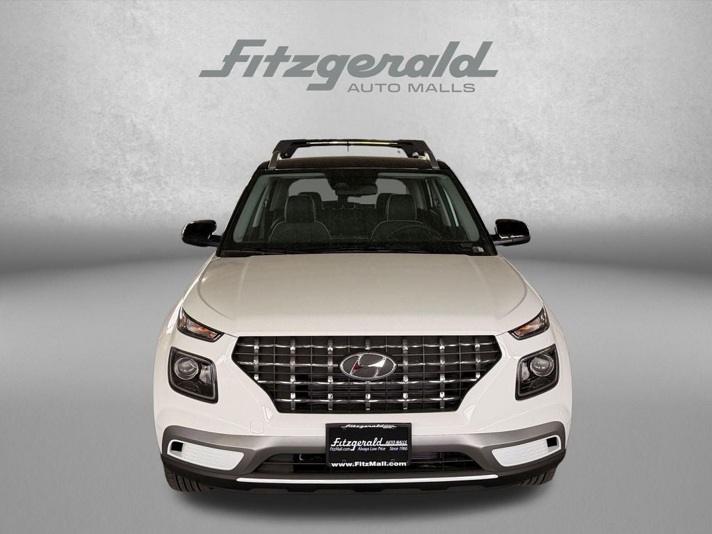 2026 Hyundai VENUE SEL W/Two-Tone Roof