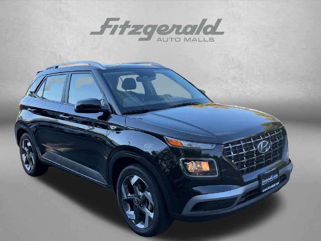 2025 Hyundai VENUE SEL