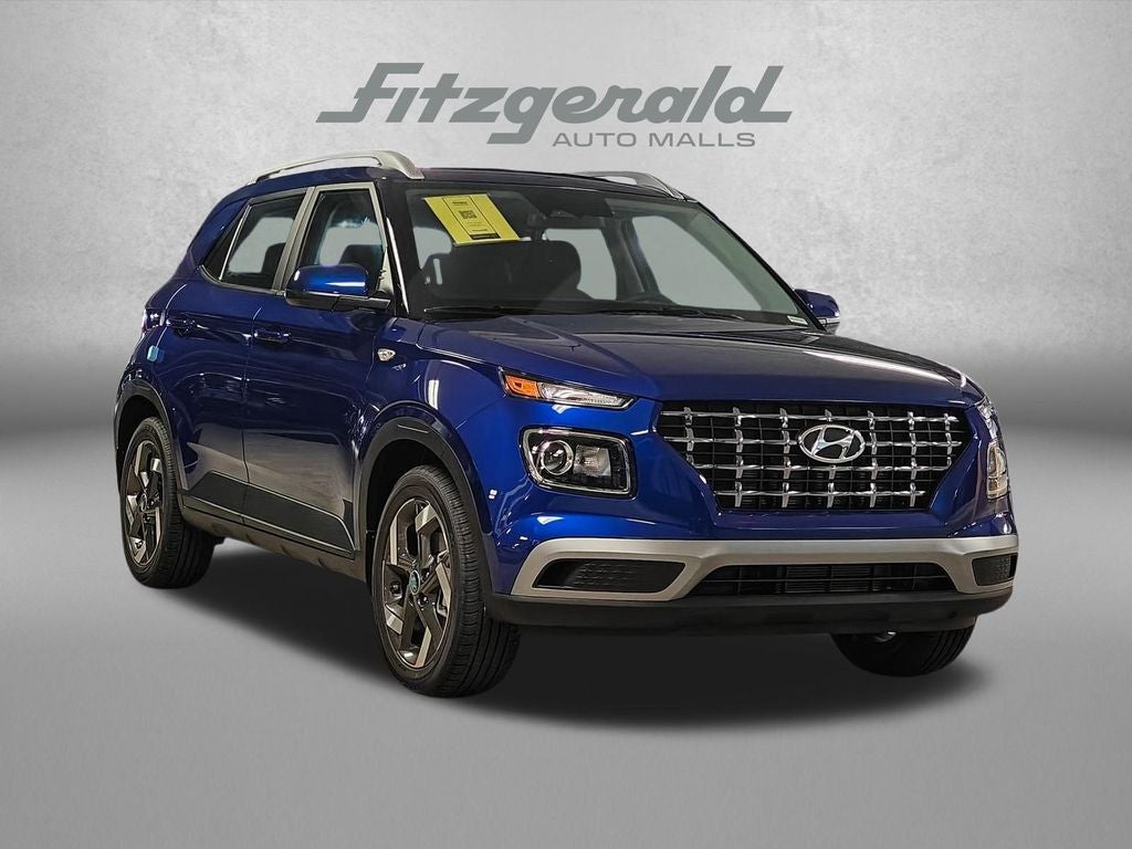 2025 Hyundai VENUE SEL