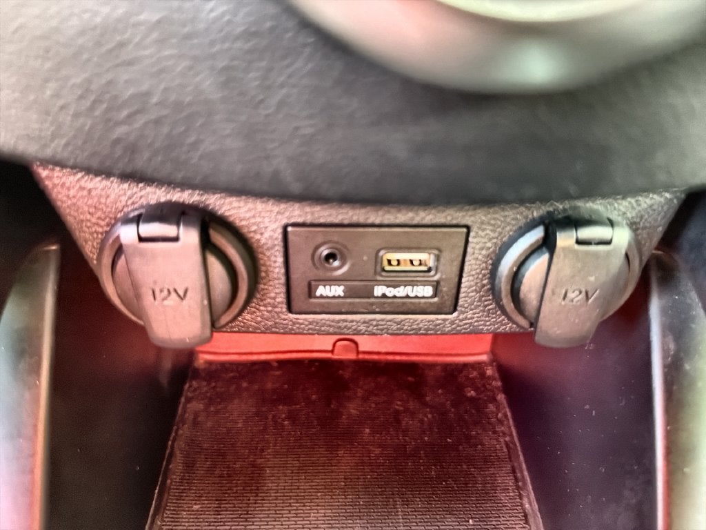 2015 Hyundai VELOSTER Base