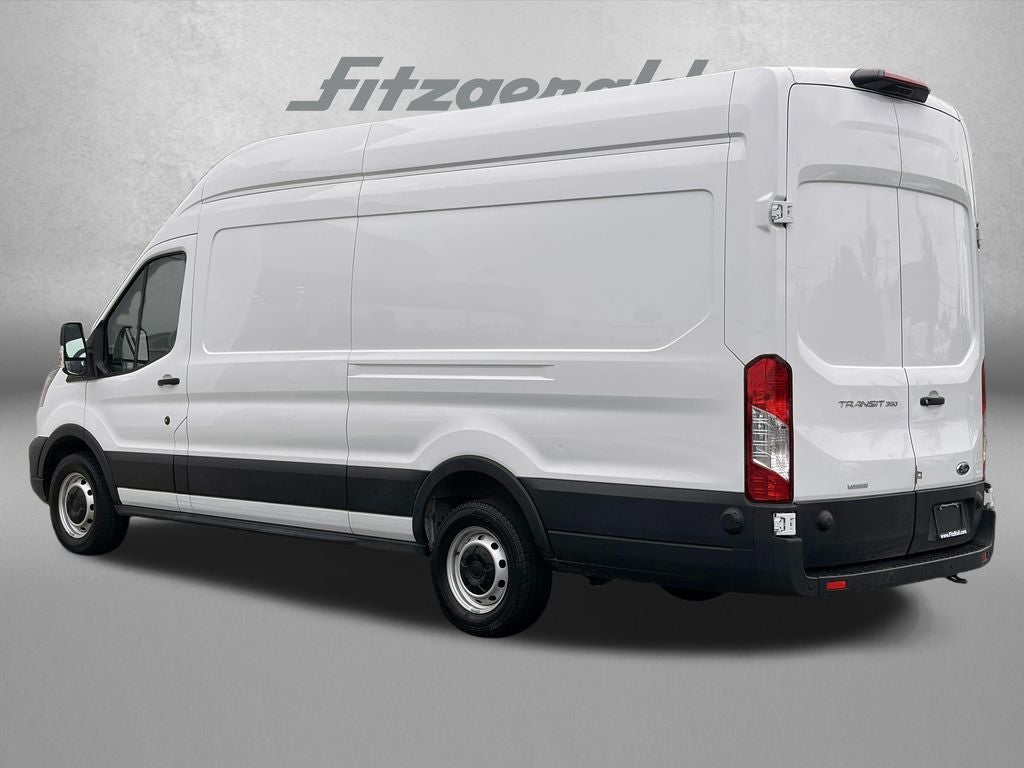 2024 Ford Transit Base