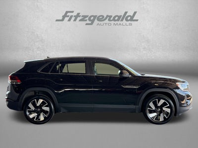 2026 Volkswagen Atlas Cross Sport 2.0T SE w/Technology
