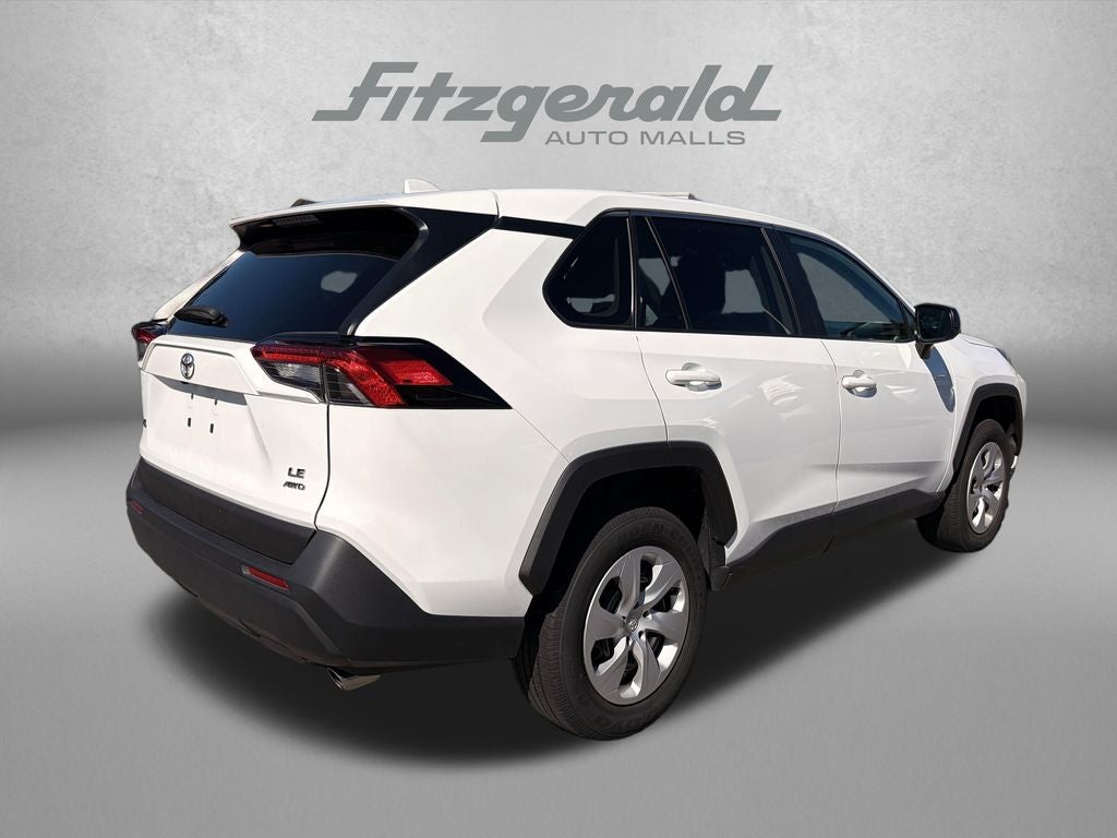 2025 Toyota RAV4 LE