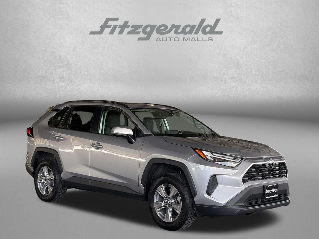 2022 Toyota RAV4 XLE