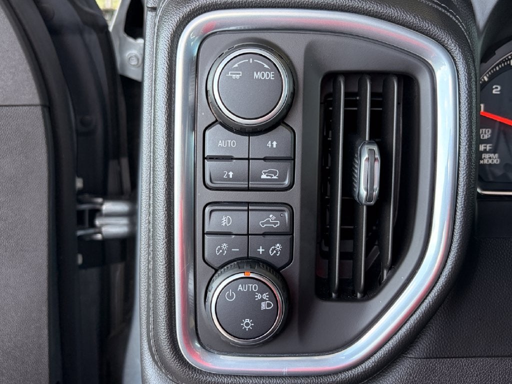 2020 Chevrolet Silverado RST