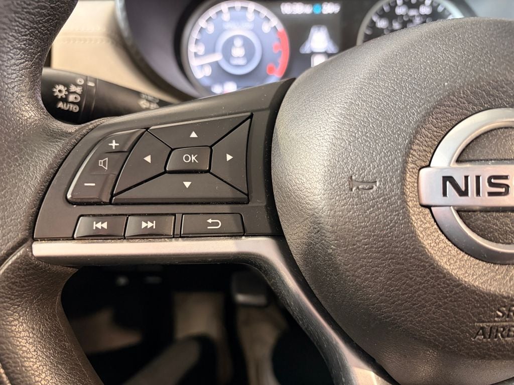 2020 Nissan Versa 1.6 SV