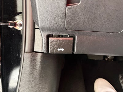 2025 Nissan Kicks MPV SV