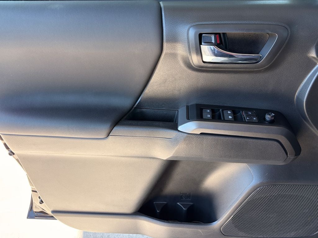 2023 Toyota TACOMA TRD OFFRD TRD Off-Road V6