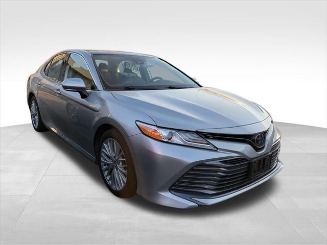 2019 Toyota CAMRY XLE