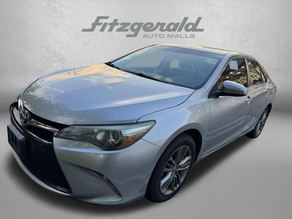 2016 Toyota Camry SE