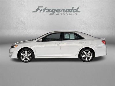 2014 Toyota CAMRY SE