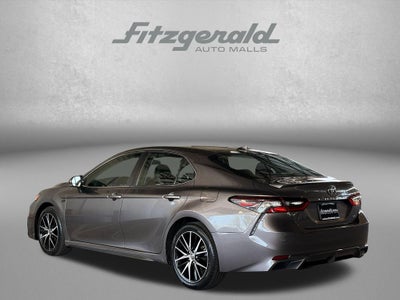 2024 Toyota CAMRY SE