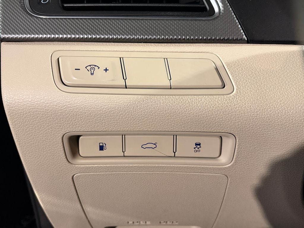 2016 Hyundai SONATA Base