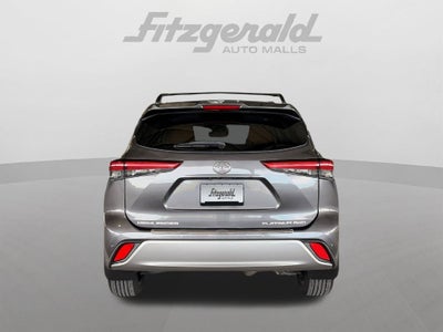 2022 Toyota Highlander Platinum